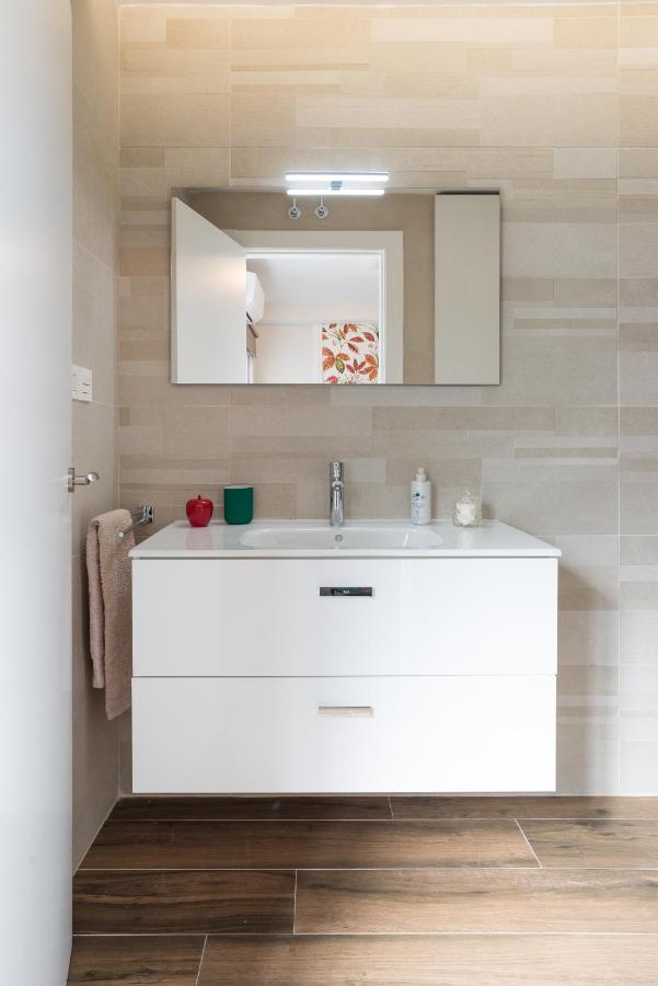 Bhost - Suite La Merced Málaga Dış mekan fotoğraf